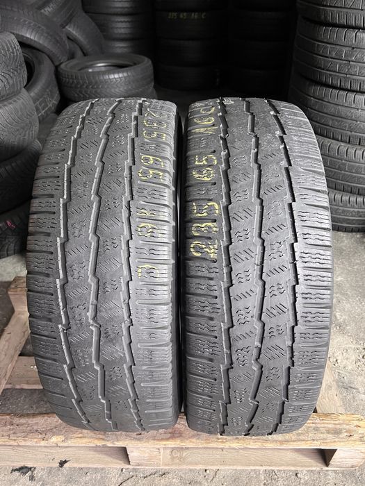 2 anvelope iarna 235/65/16 C , Michelin !