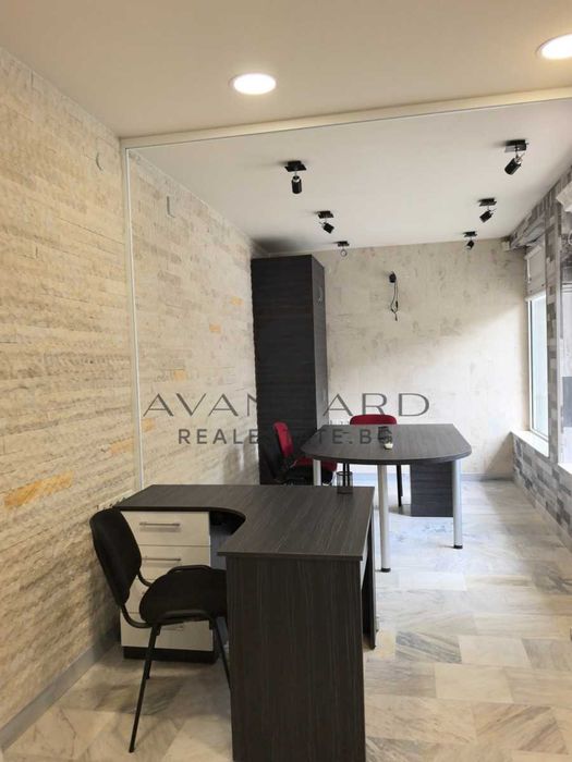 Продава се Офис в Пловдив, Център - 38 кв.м за 1510 €/кв.м - Снимка #4