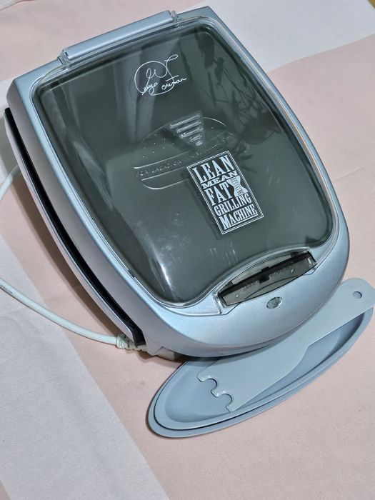 Grătar electric George Foreman 1300W