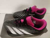 Бутонки футболни обувки Adidas Predator  номер 33