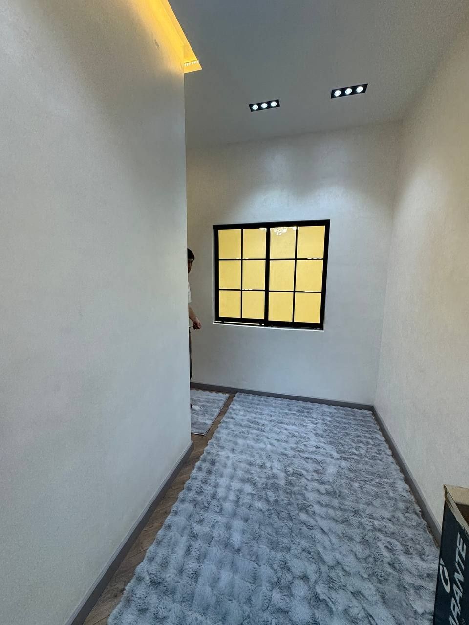 Sergeli 7a 2xonali Novostroyka kvartira sotiladi yevro remont 60m²