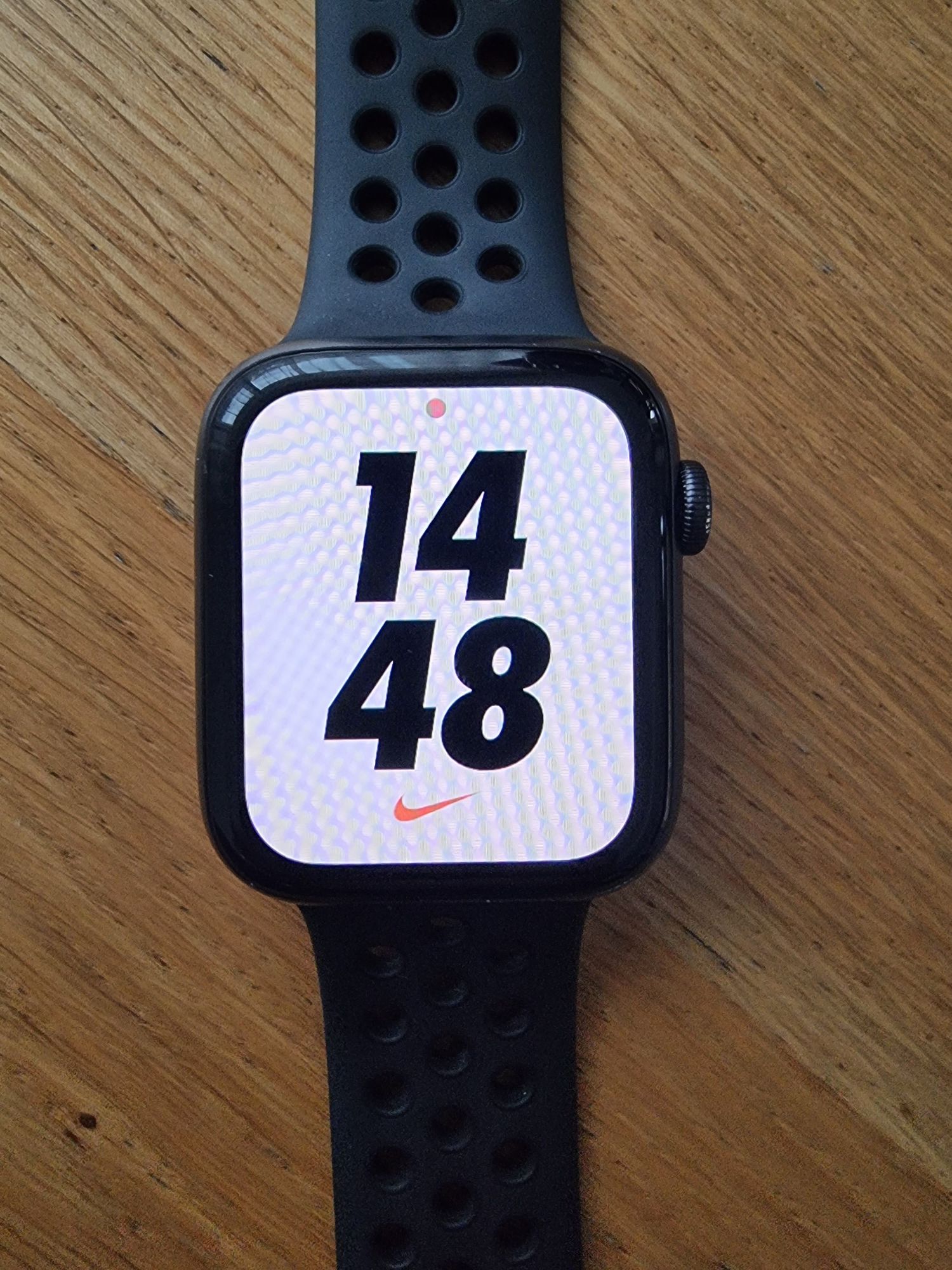Apple Watch Nike edition SE 44mm