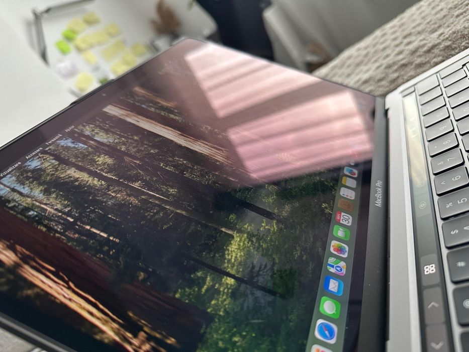 Macbook Pro M1 250 gb ssd 8 gb Ram