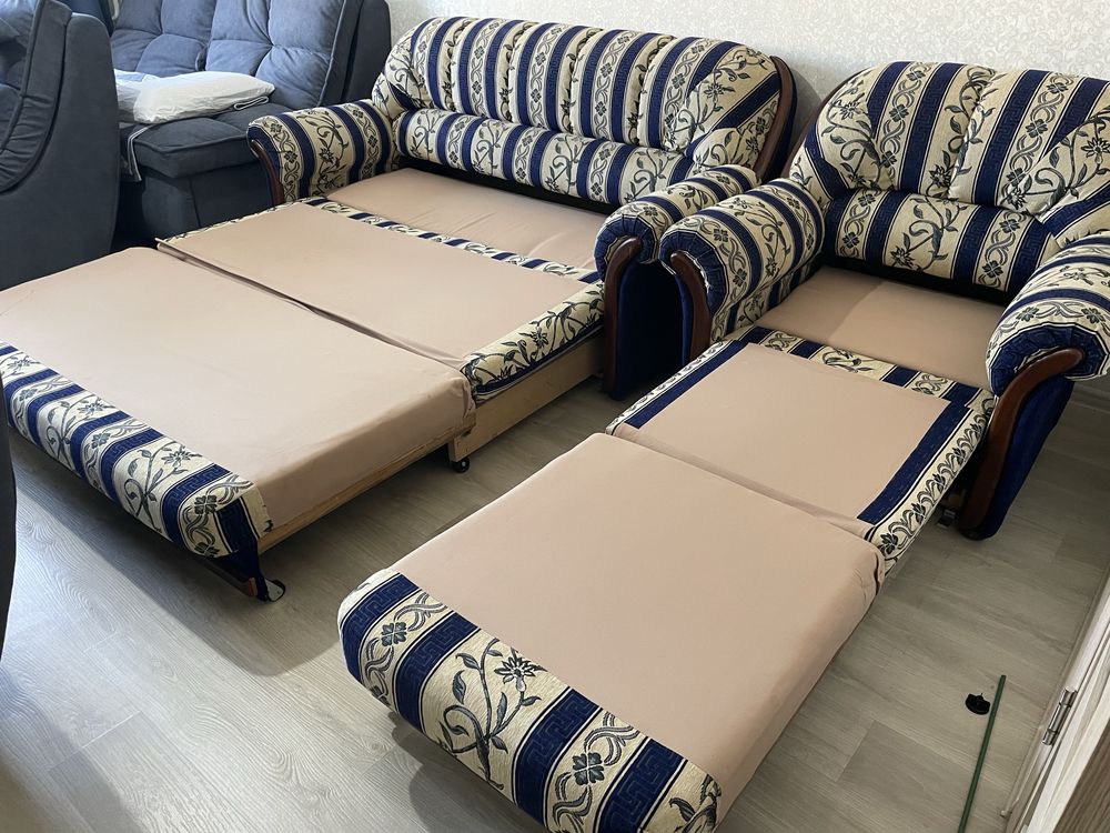 Продам диван и кресло