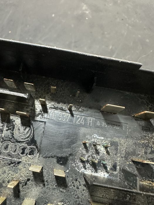 Panou tablou sigurante Volkswagen Vw Golf 5 1.9 TDI JETTA TOURAN