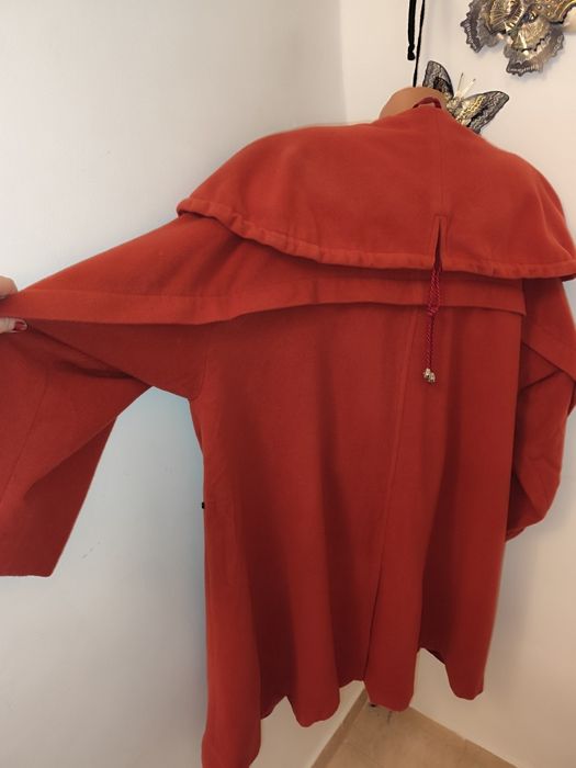 Palton Cartoon - XXL - bust 156cm- 55% lana , 20% cașmir , căptușit
