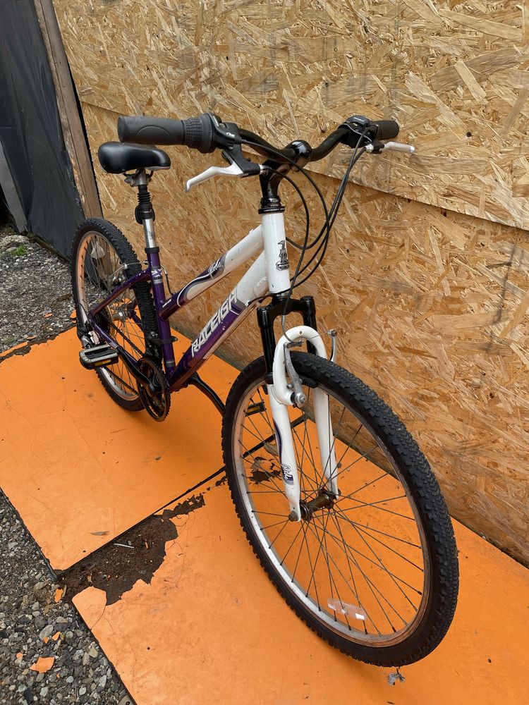 Bicicleta cadru dama raleigh roti 26” cadru aluminiu