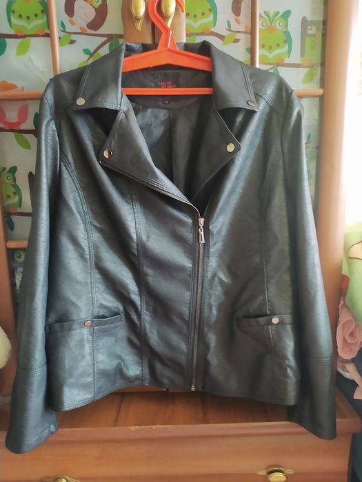 Продам косуху кожзам 58р