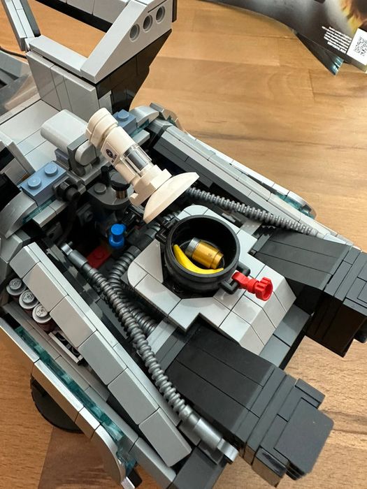 LEGO Back to the Future Time Machine (DeLorean) (10300)