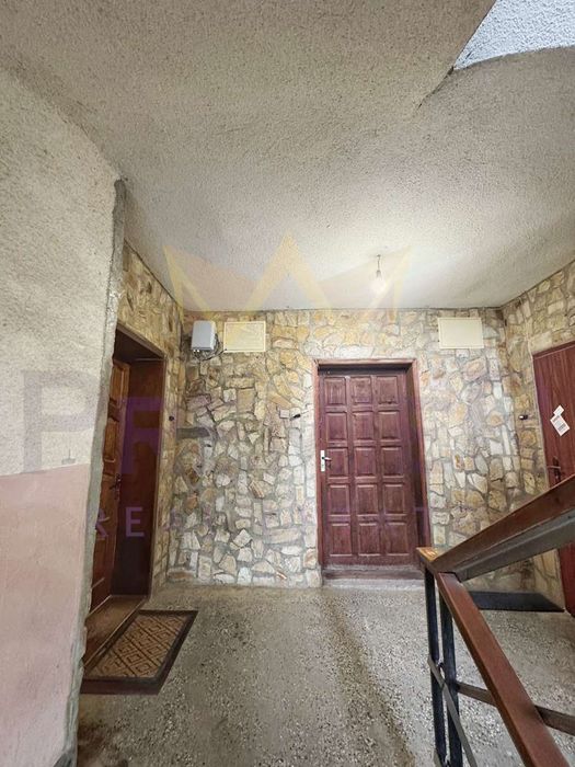 Продава се Тристаен апартамент в Шабла - 93 кв.м за 678 €/кв.м - Снимка #11