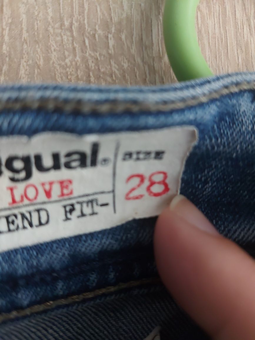 Дънки Desigual р-р 28