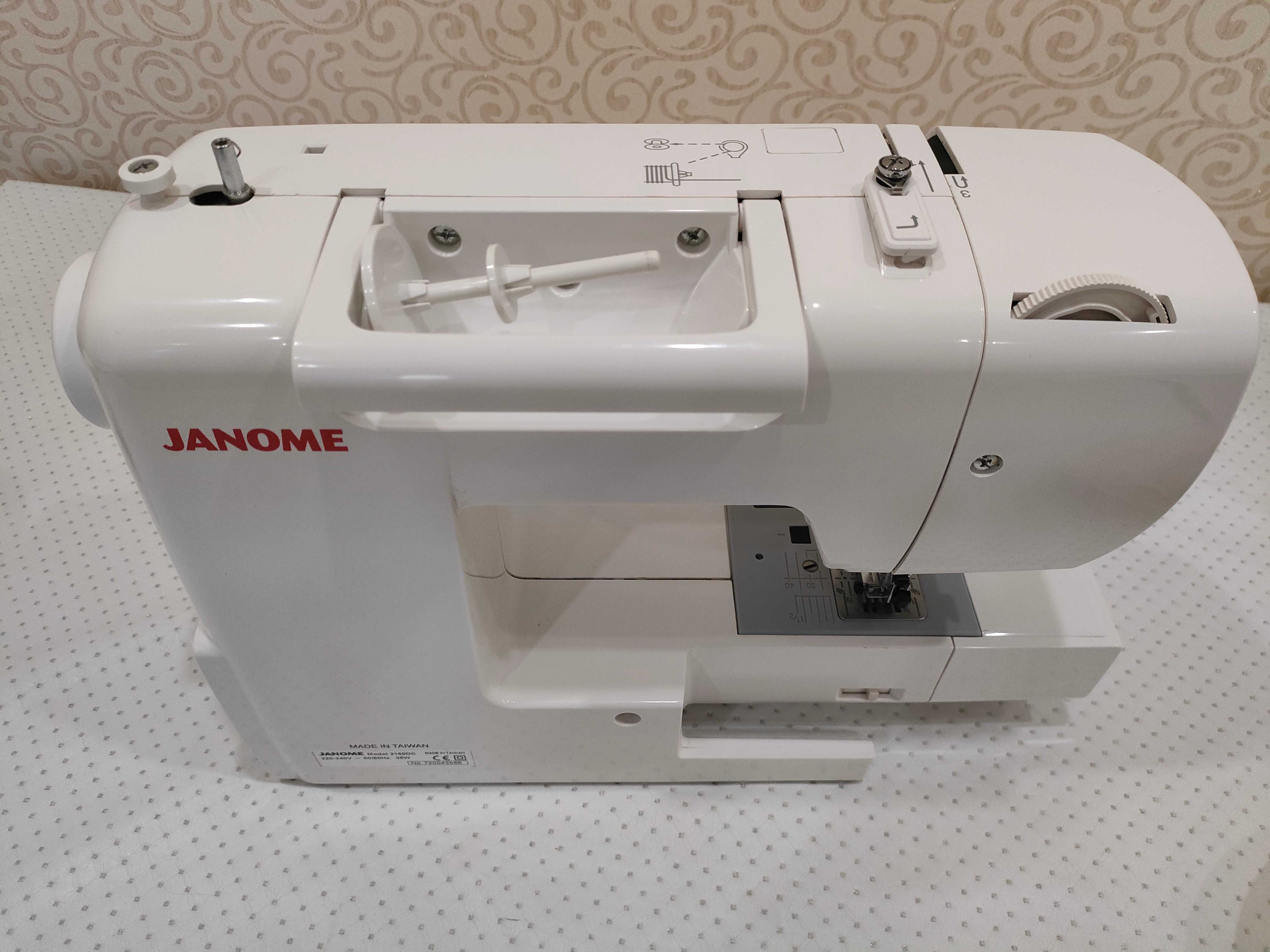 Швейная машинка Janome 2160 DC