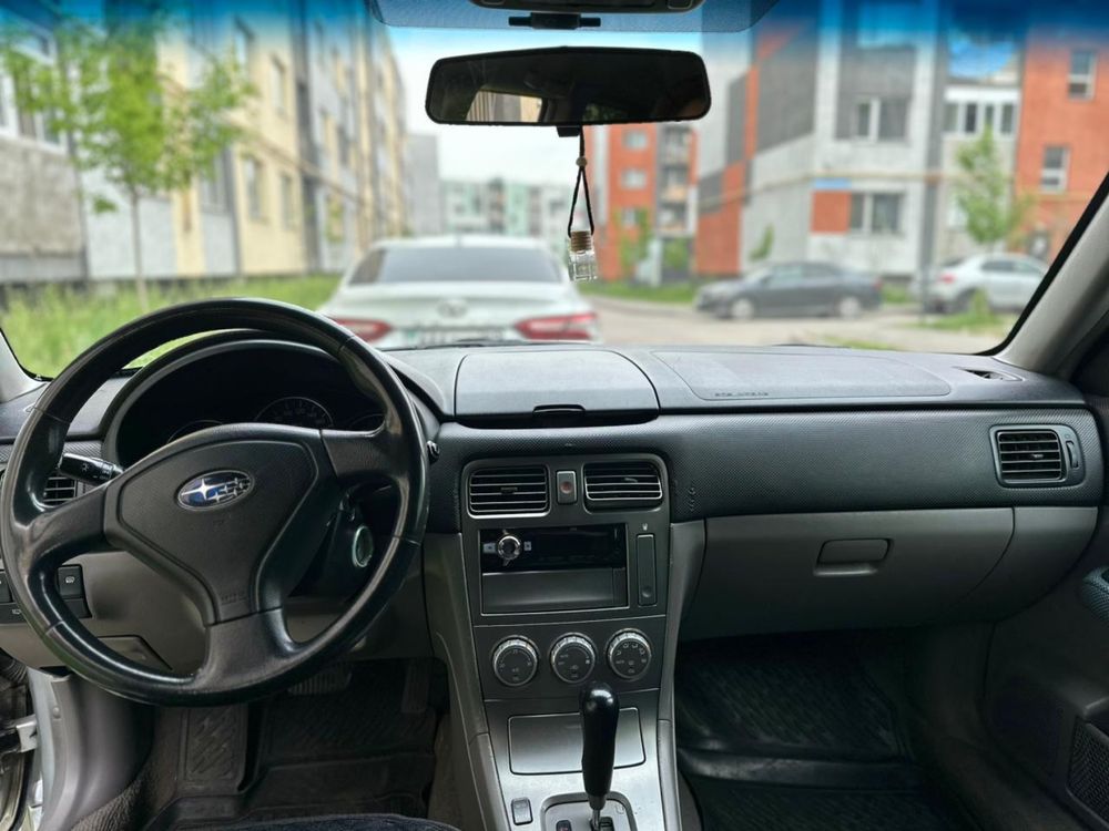 Продам subaru forester