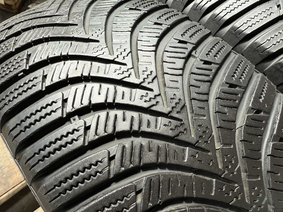 # 2x Anvelope Iarna 215/65 R16  - Hankook Winter I"Cept RS2