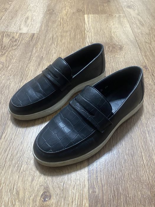 Туфли на мальчика в отличном состоянии