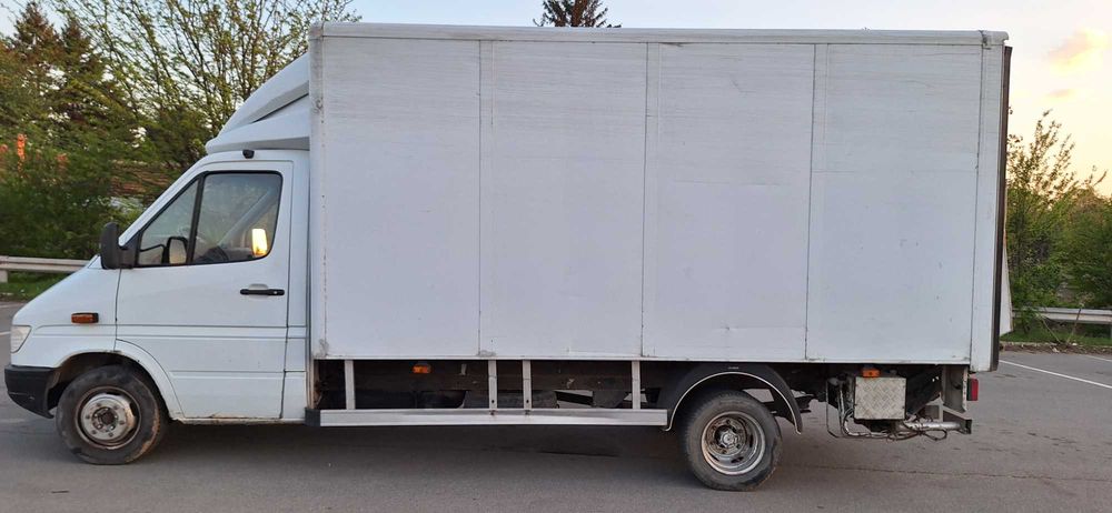 Mercedes-Benz Sprinter 412d до 3.5т. Падащ борд