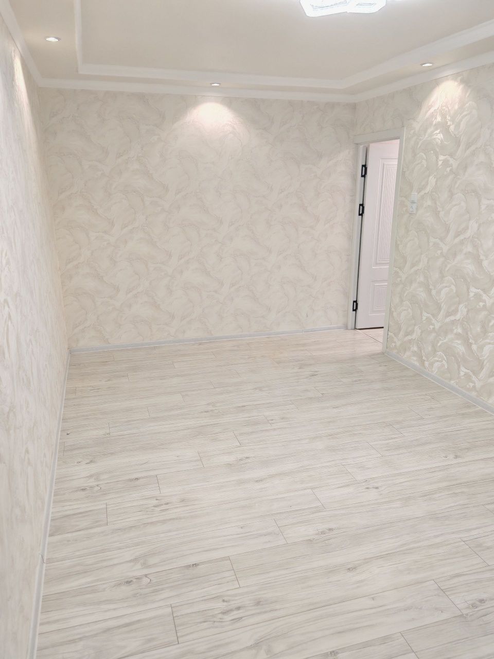Продаётся 1,2/3/4 Фархадски Г9А 13