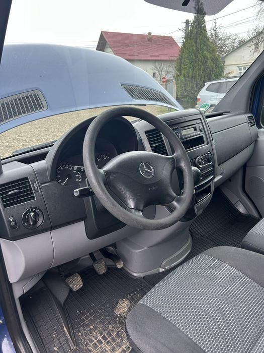 Mercedes sprinter