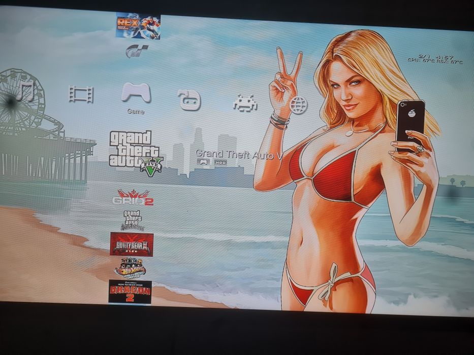 Ps 3 cu 115 jocuri 500gb 2 manete PRET FIX