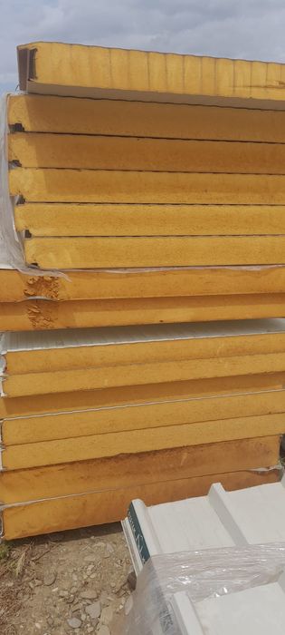 Vând case din panouri