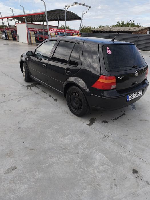 Vând Golf 4 preț negociabil
