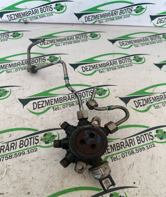 Rampa injectoare Dacia Logan prima generatie