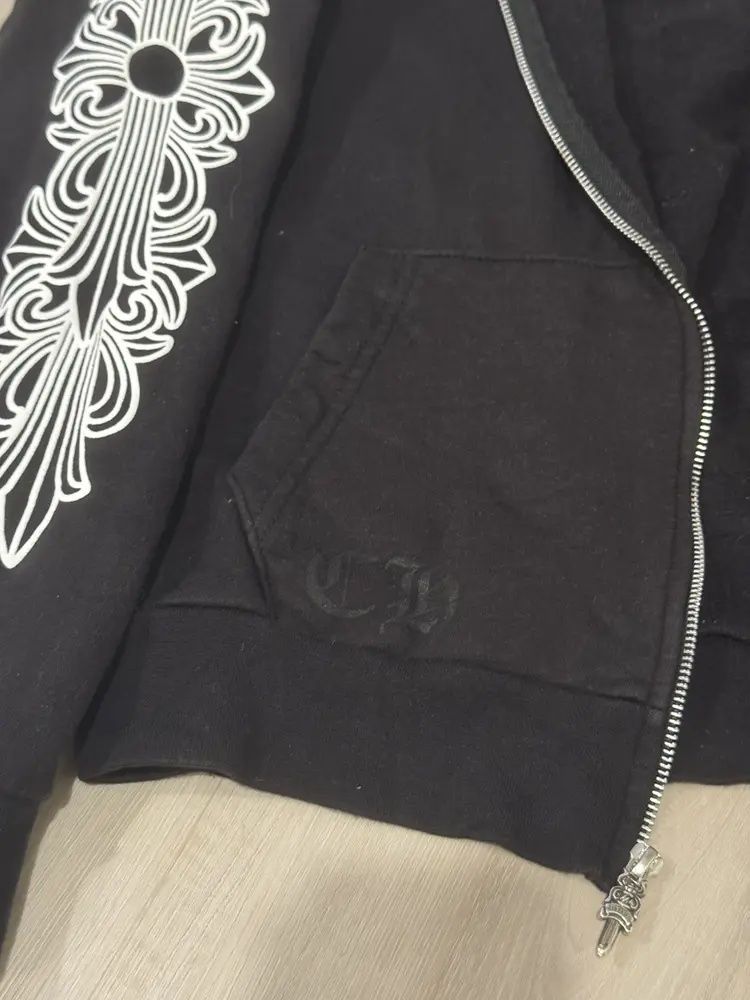 Chrome hearts суичер