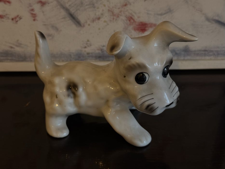 Bibelou caine din portelan