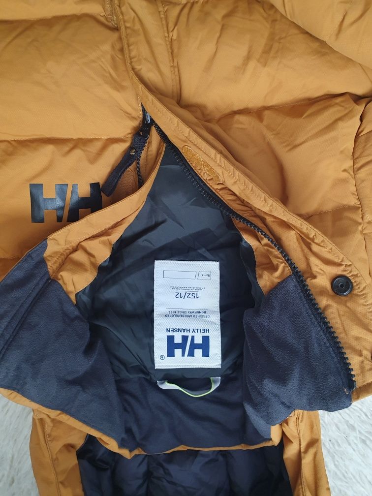 Яке Helly hansen оригинално