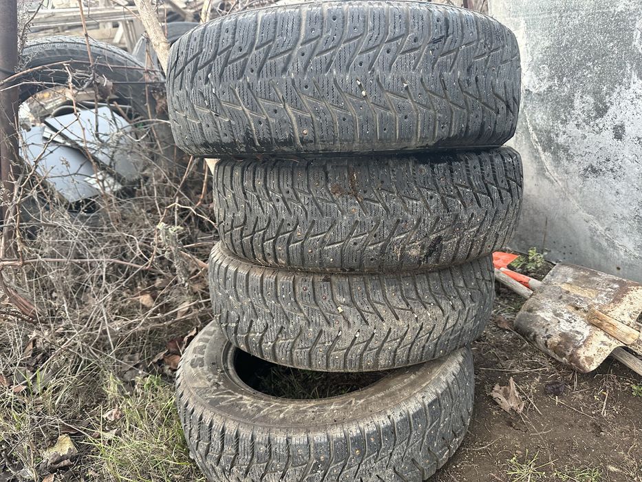 продам резину r16