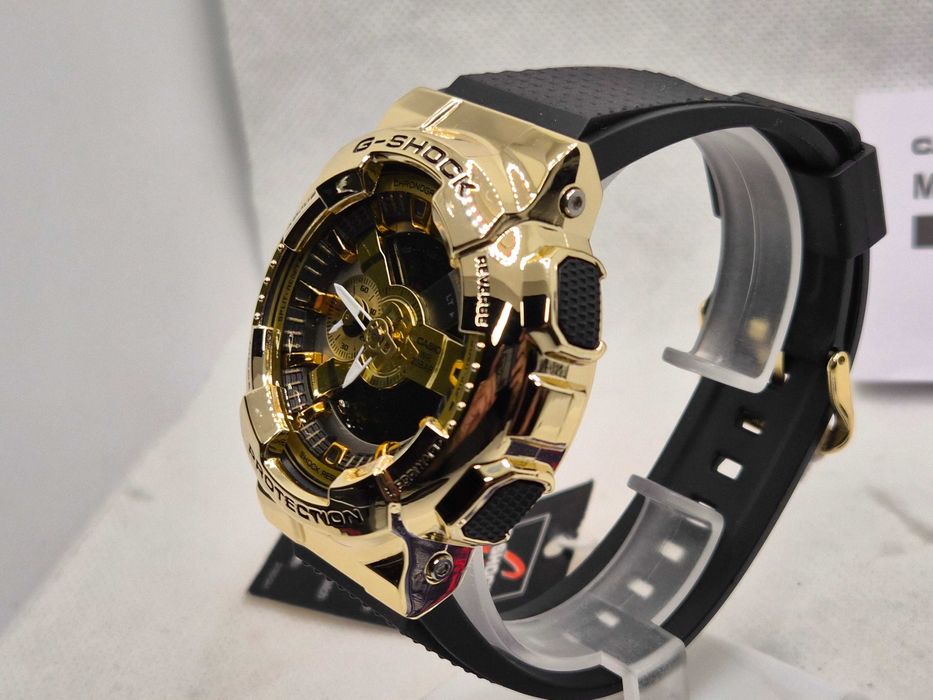 Ceas SPORT Casio g shock gm110 metal ,gold  LIMITED,NOU,Garantie 2 ani