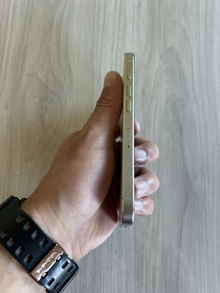 Iphone 15 pro 128 gb