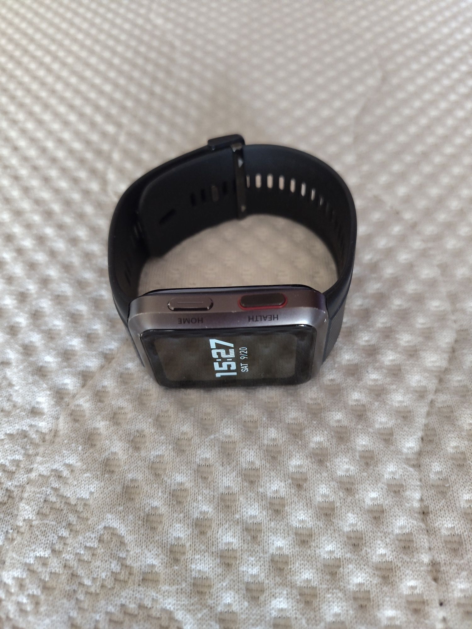 Продавам Смарт часовник HUAWEI WATCH D