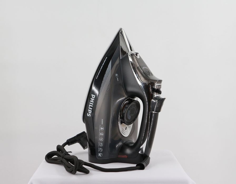 Philips PH-265 — утюг 2600W для безупречной глажки!