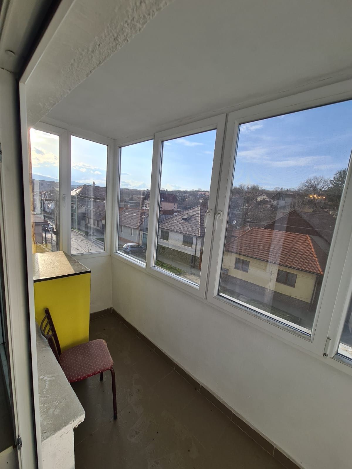 Vând apartament 2 camere decomandat Cisnădie