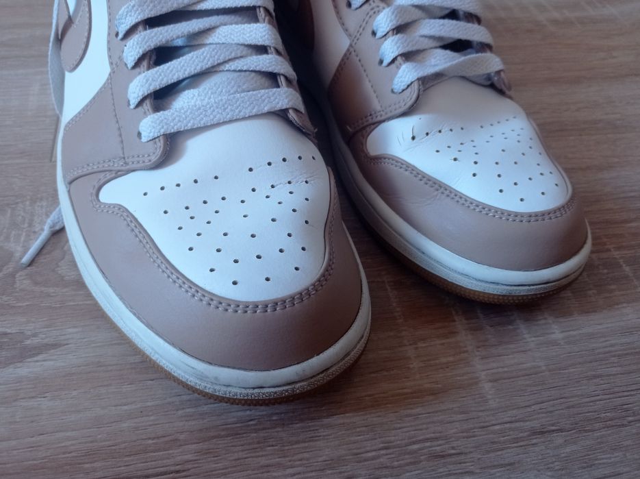 Маратонки Air Jordan 1 Mid Tan Gum