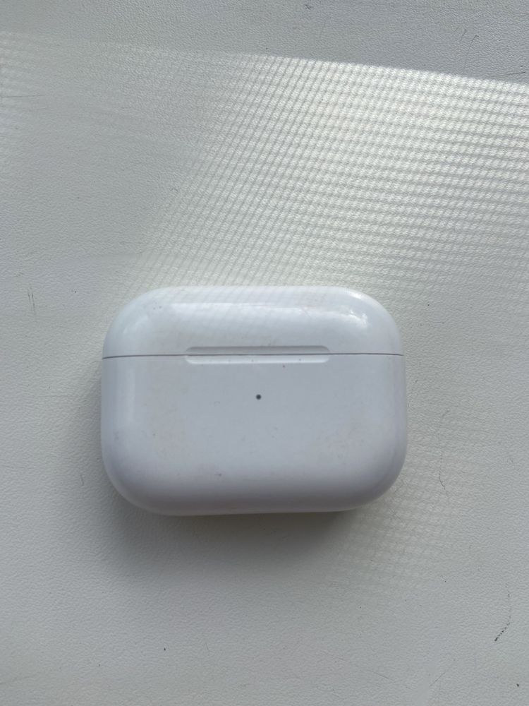 наушники AirPods Pro