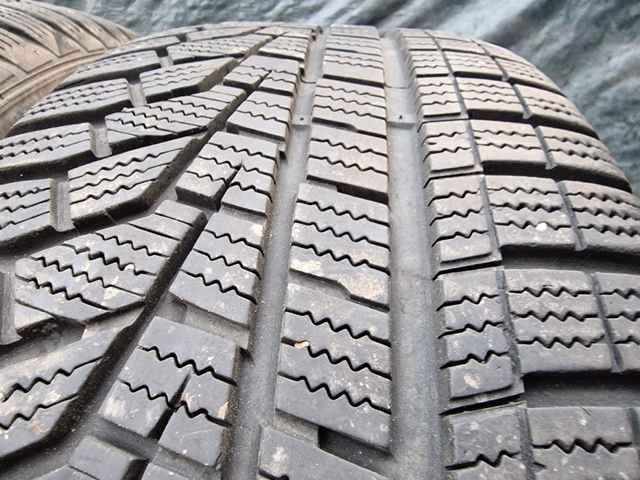 Anvelope 225/60R17 marca Hankook, M+S