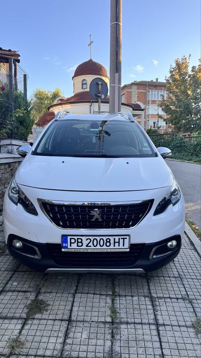 PEUGEOT 2008 1.6 HDI GT LINE  Automatic, new facelift