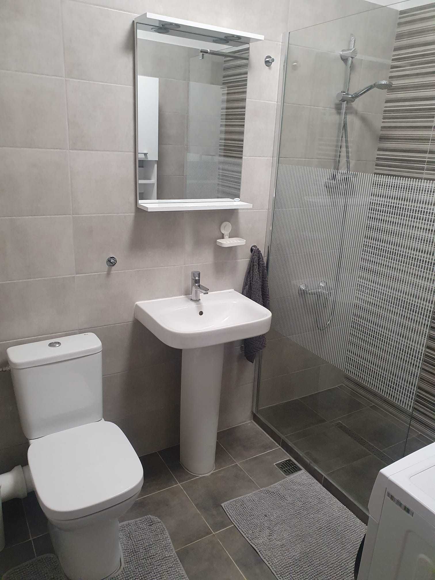 Proprietar Inchiriez Apartament Moghioros Park Residence