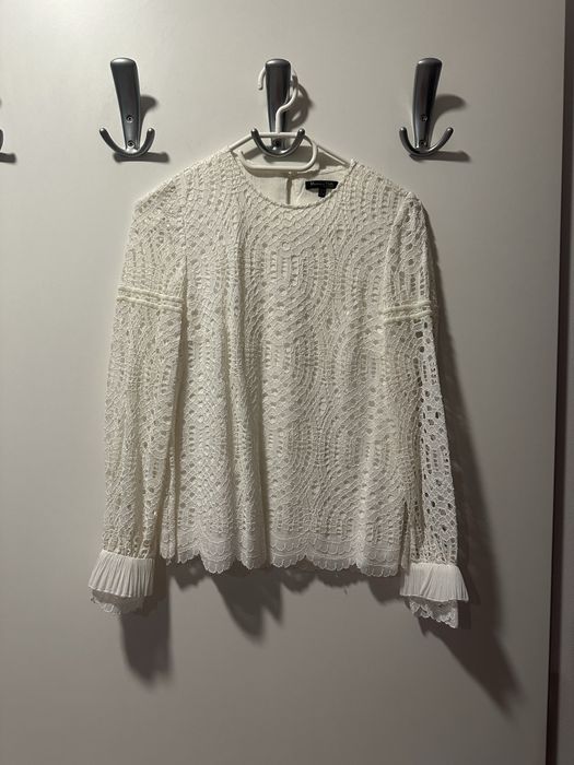 Дамска елегантна дантелена блуза на Massino Dutti