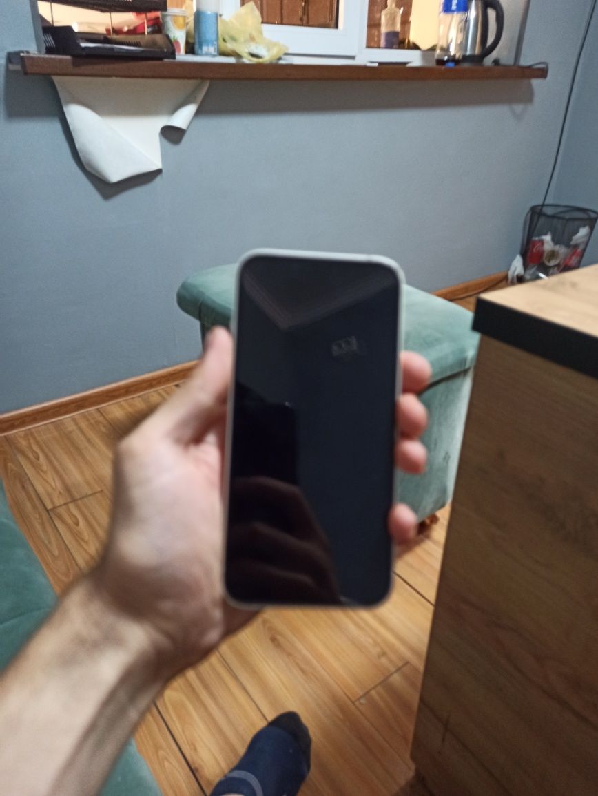 Iphone 13 (White)
