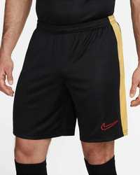 Къси панталони Nike Dri-FIT за футбол - чисто нови, с етикет р-р М