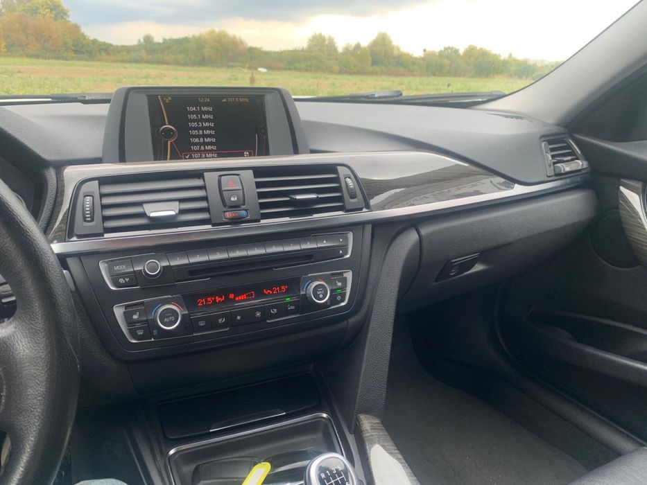 BMW 320d F30 Österreich-Paket Luxury Line