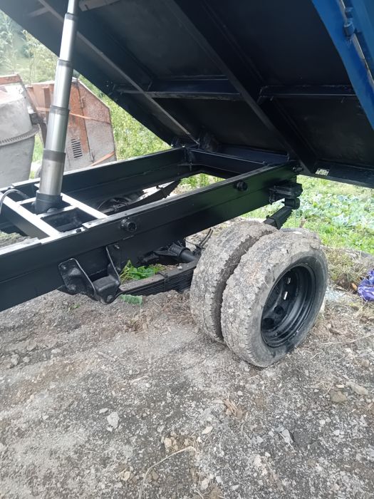 Vind remorca pentru tractor