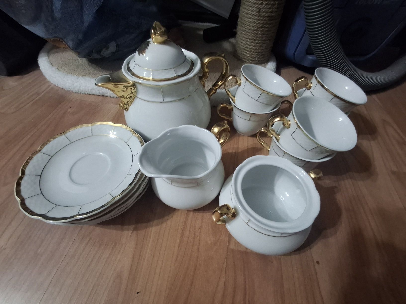 Продам  посуду разную