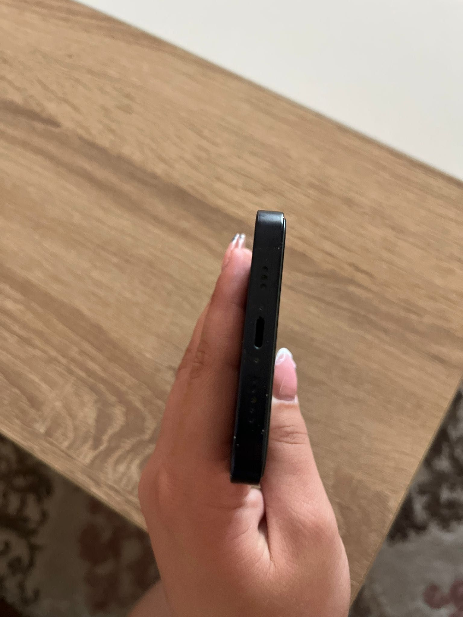 İphone 12 64 gb!