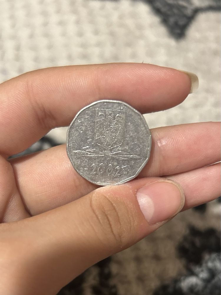 Moneda 5000 de lei