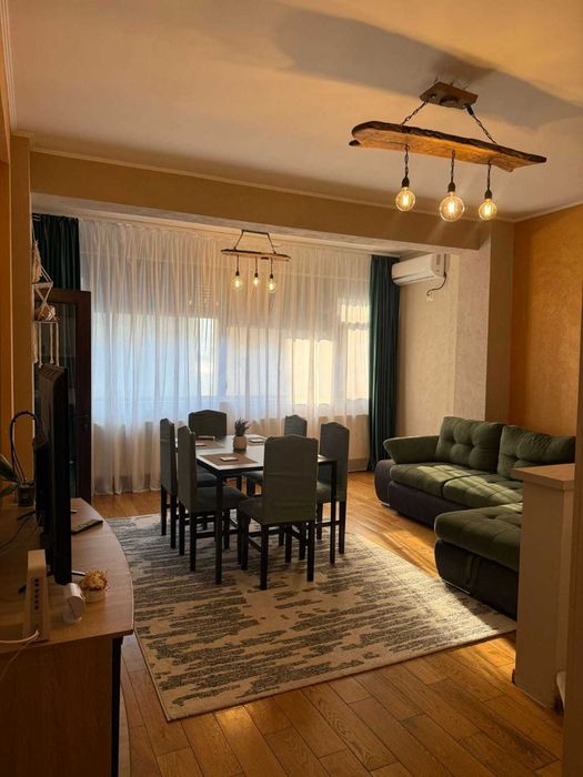 Apartament 3 camere, Mamaia Central, Zona - La Butoaie