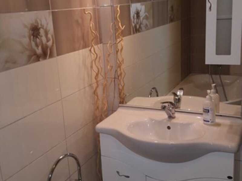 Apartament 3 camere - Bucurestii Noi, 10 min. de metrou Parc Bazilescu